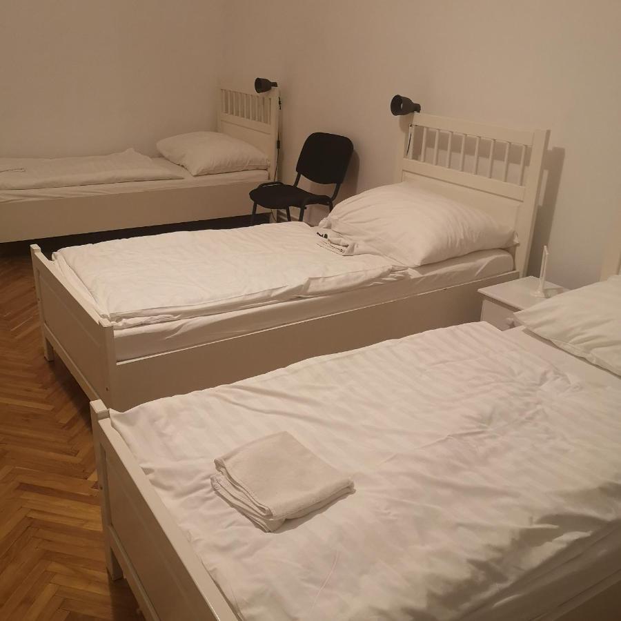 Auberge de jeunesse Klauzal Apartman à Budapest Extérieur photo