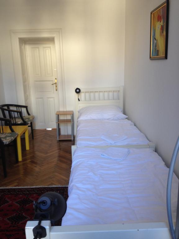 Auberge de jeunesse Klauzal Apartman à Budapest Extérieur photo