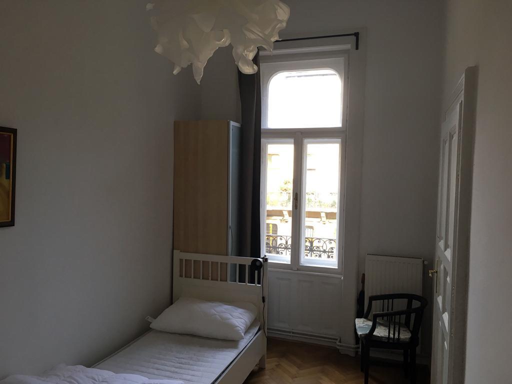 Auberge de jeunesse Klauzal Apartman à Budapest Extérieur photo