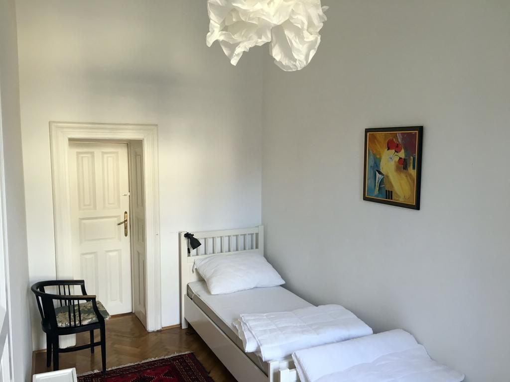 Auberge de jeunesse Klauzal Apartman à Budapest Extérieur photo